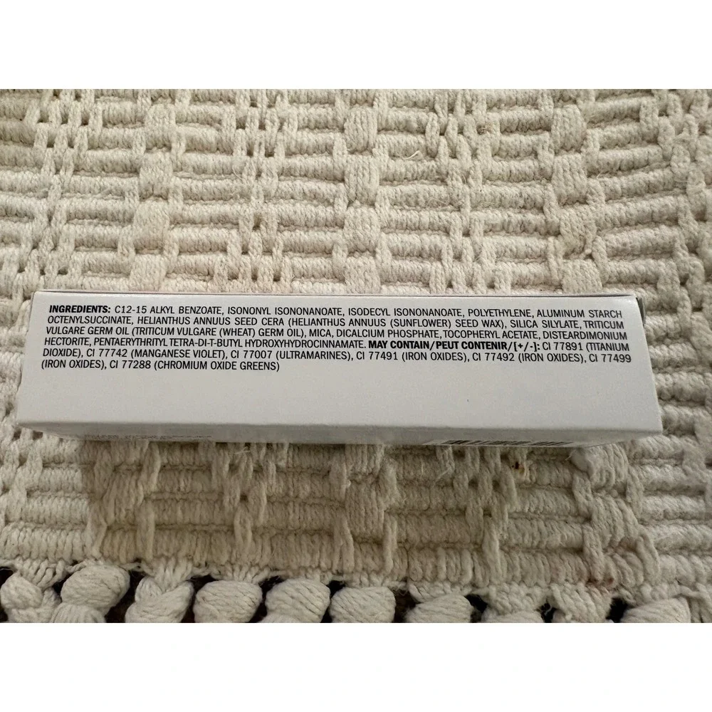 Japonesque Color Correcting Crayon Lavender Purple for Hyperpigmentation New‎